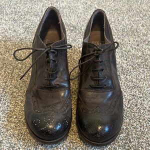 Brown Leather Oxford Shoes